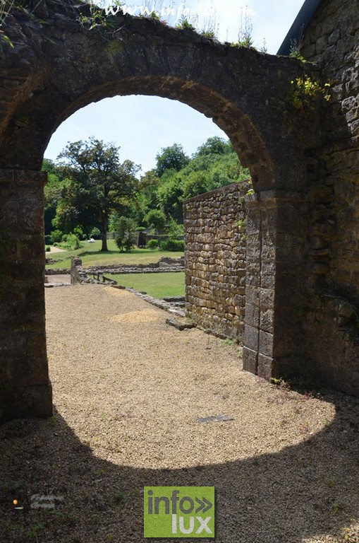 images/PORTRAITS/Arlon/Alcazar/Clairfontaine0067