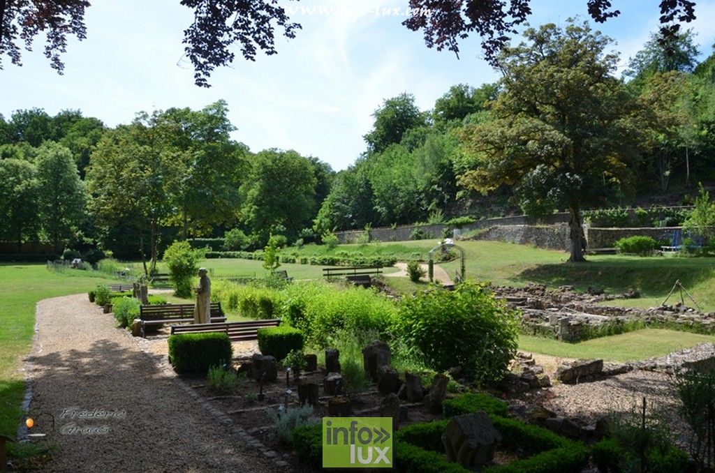 images/PORTRAITS/Arlon/Alcazar/Clairfontaine0068