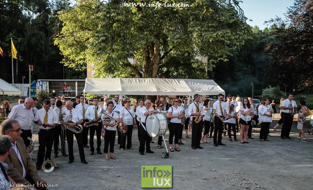 images/stories/PHOTOSREP/Habay/fetenationale2015/feu-Habay030