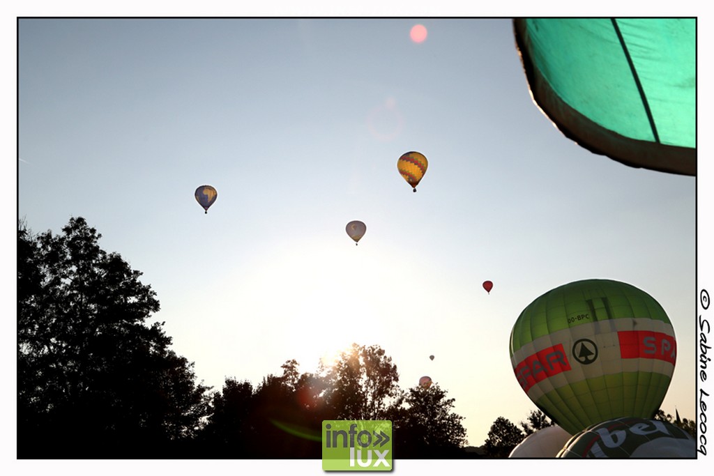 images/stories/PHOTOSREP/La-Roche-en-Ardenne/Mongolfier/Mongolfier015