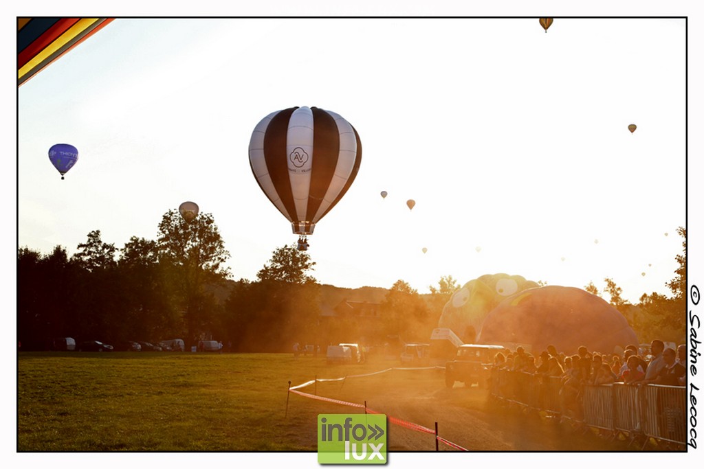 images/stories/PHOTOSREP/La-Roche-en-Ardenne/Mongolfier/Mongolfier053