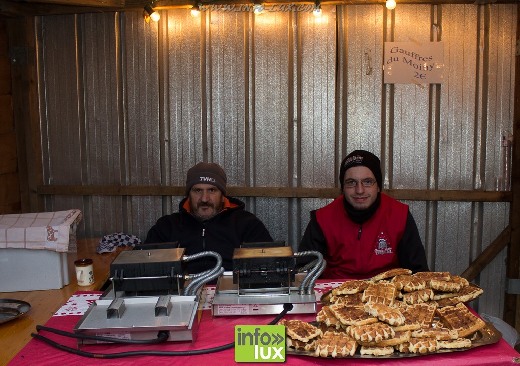 images/stories/PHOTOSREP/La-Roche-en-Ardenne/Bersimenil/Noel42