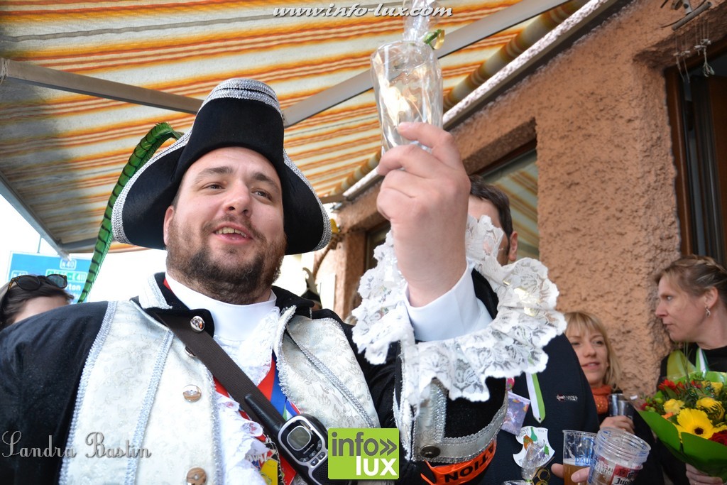 images/stories/PHOTOSREP/2016Avril/Carnavalhabay9/introhabay020
