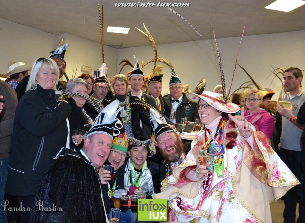 images/stories/PHOTOSREP/2016Avril/Carnavalhabay9/introhabay033