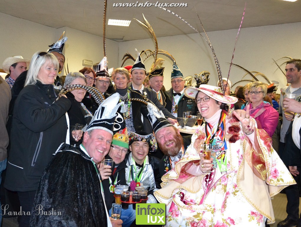 images/stories/PHOTOSREP/2016Avril/Carnavalhabay9/introhabay034