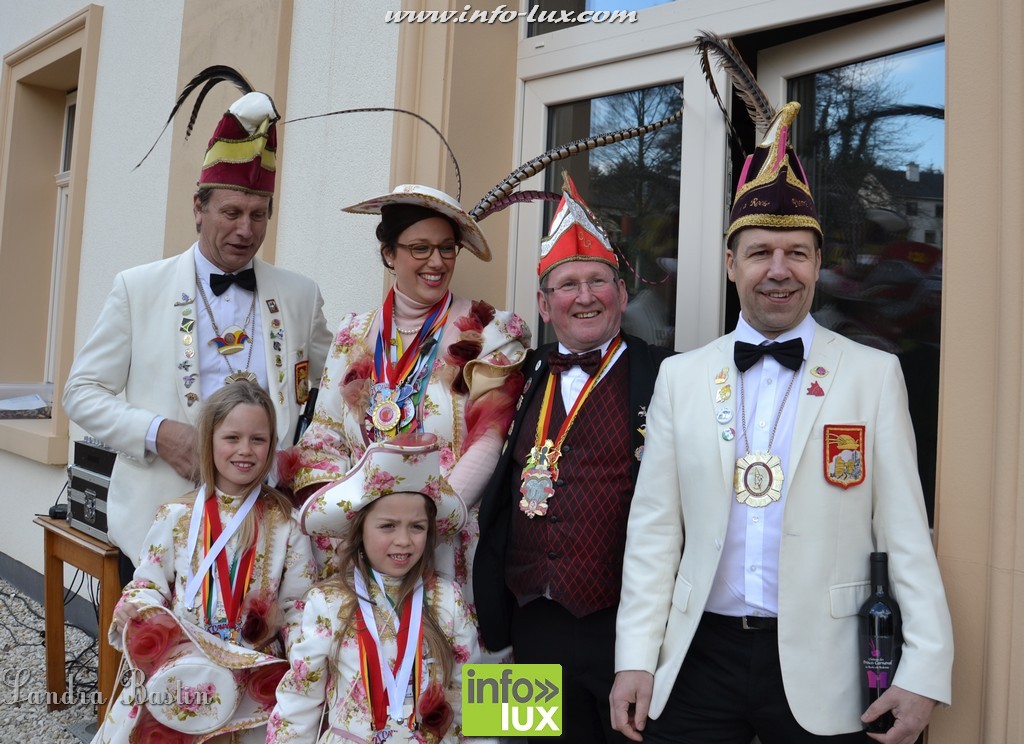images/stories/PHOTOSREP/2016Avril/Carnavalhabay9/introhabay086