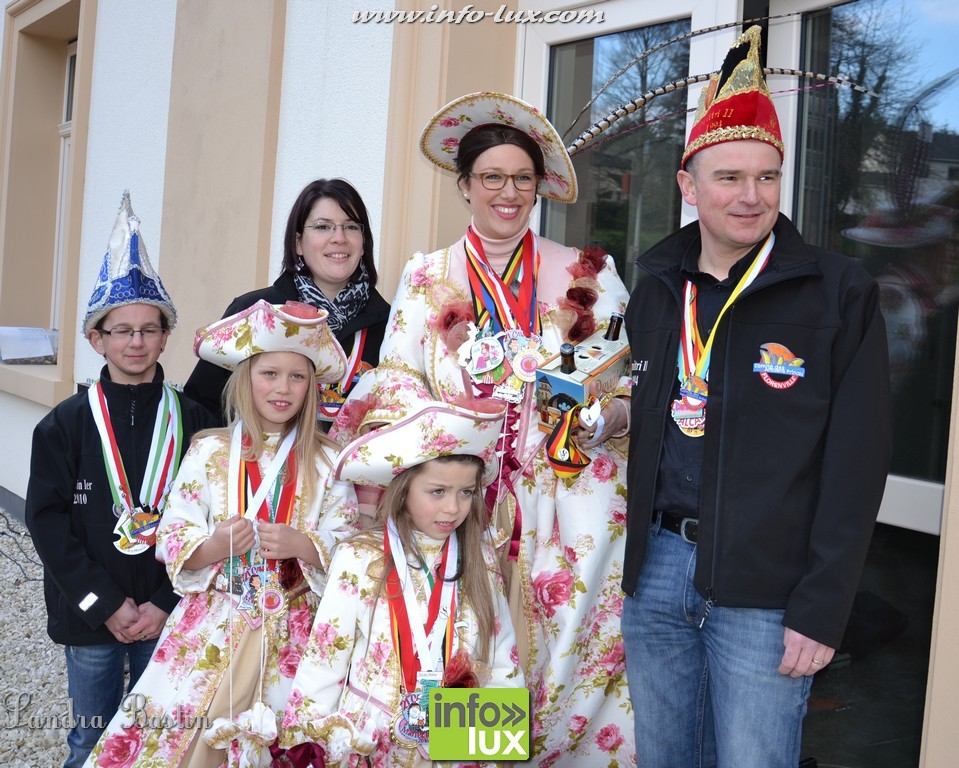 images/stories/PHOTOSREP/2016Avril/Carnavalhabay9/introhabay091