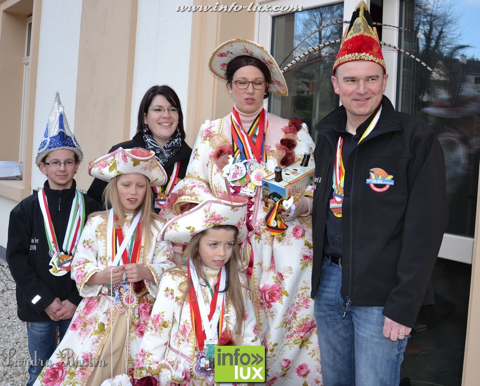 images/stories/PHOTOSREP/2016Avril/Carnavalhabay9/introhabay092