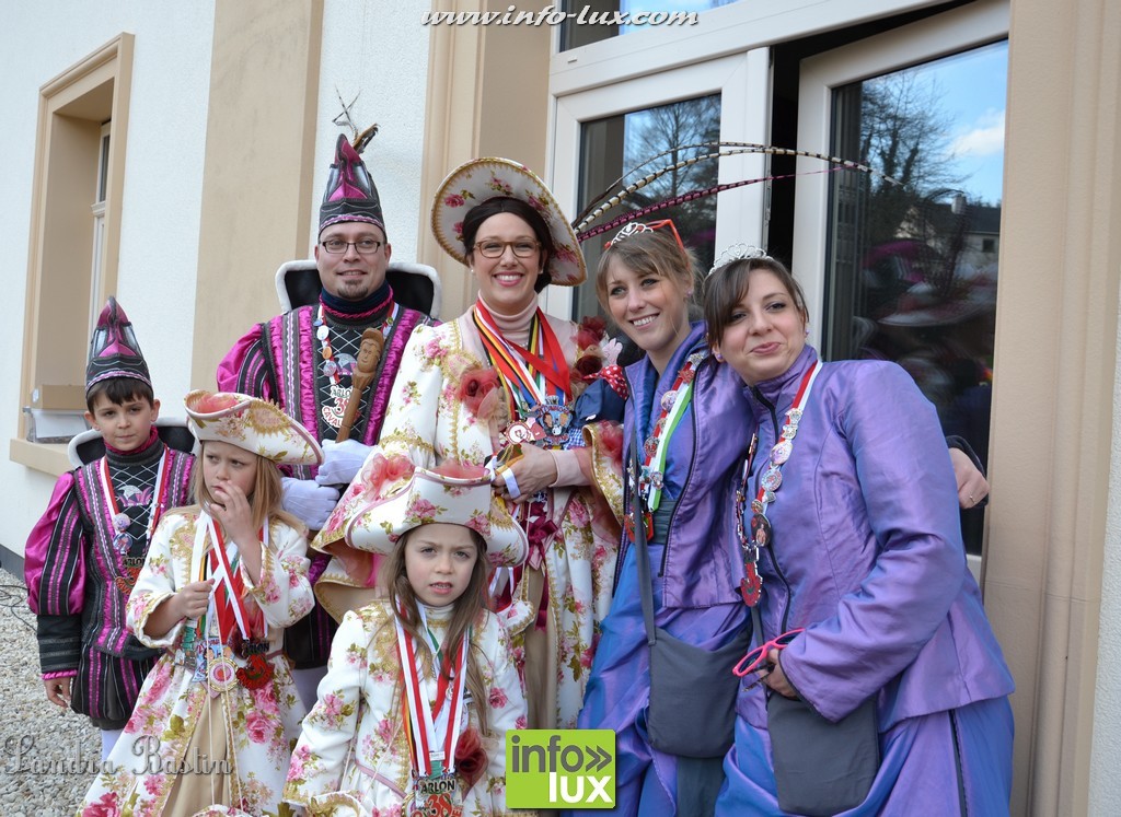 images/stories/PHOTOSREP/2016Avril/Carnavalhabay9/introhabay101