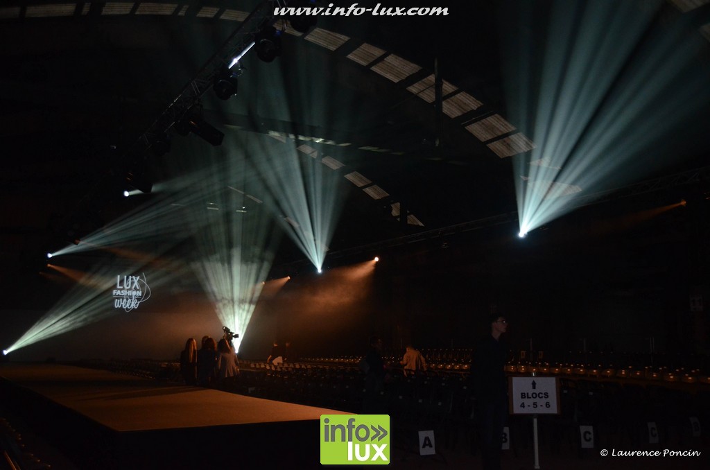 images/stories/PHOTOSREP/2016Octobre/LuxFashion3/Fashion001