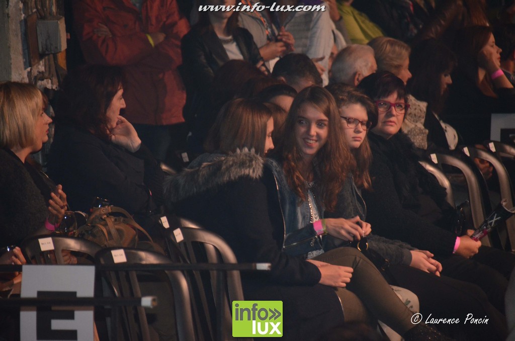 images/stories/PHOTOSREP/2016Octobre/LuxFashion3/Fashion053