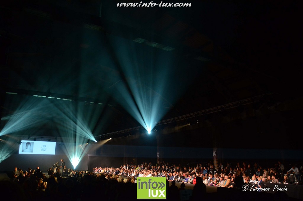 images/stories/PHOTOSREP/2016Octobre/LuxFashion3/Fashion057