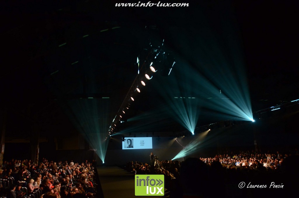 images/stories/PHOTOSREP/2016Octobre/LuxFashion3/Fashion066
