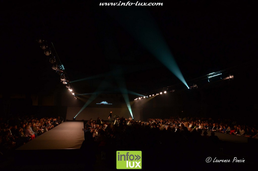 images/stories/PHOTOSREP/2016Octobre/LuxFashion3/Fashion068