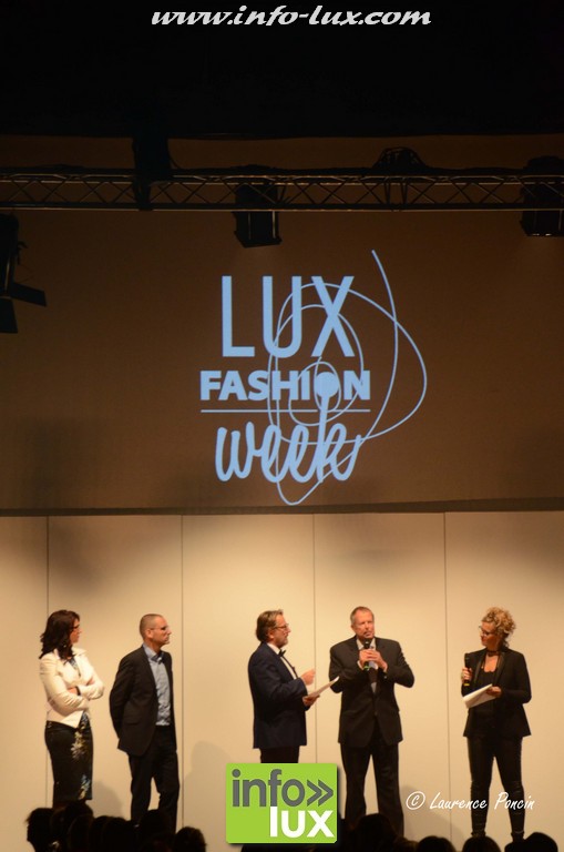 images/stories/PHOTOSREP/2016Octobre/LuxFashion3/Fashion072
