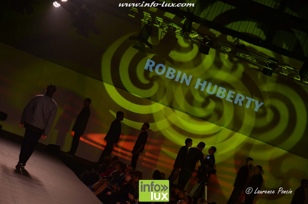 images/stories/PHOTOSREP/2016Octobre/LuxFashion3/Fashion084