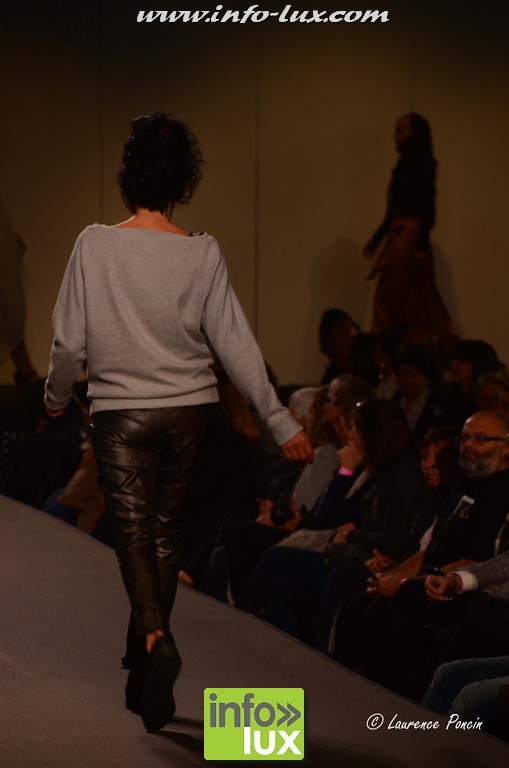 images/stories/PHOTOSREP/2016Octobre/LuxFashion3/Fashion100