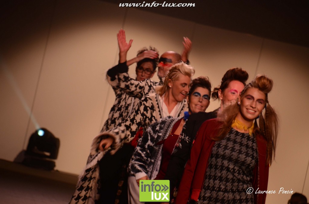 images/stories/PHOTOSREP/2016Octobre/LuxFashion3/Fashion137