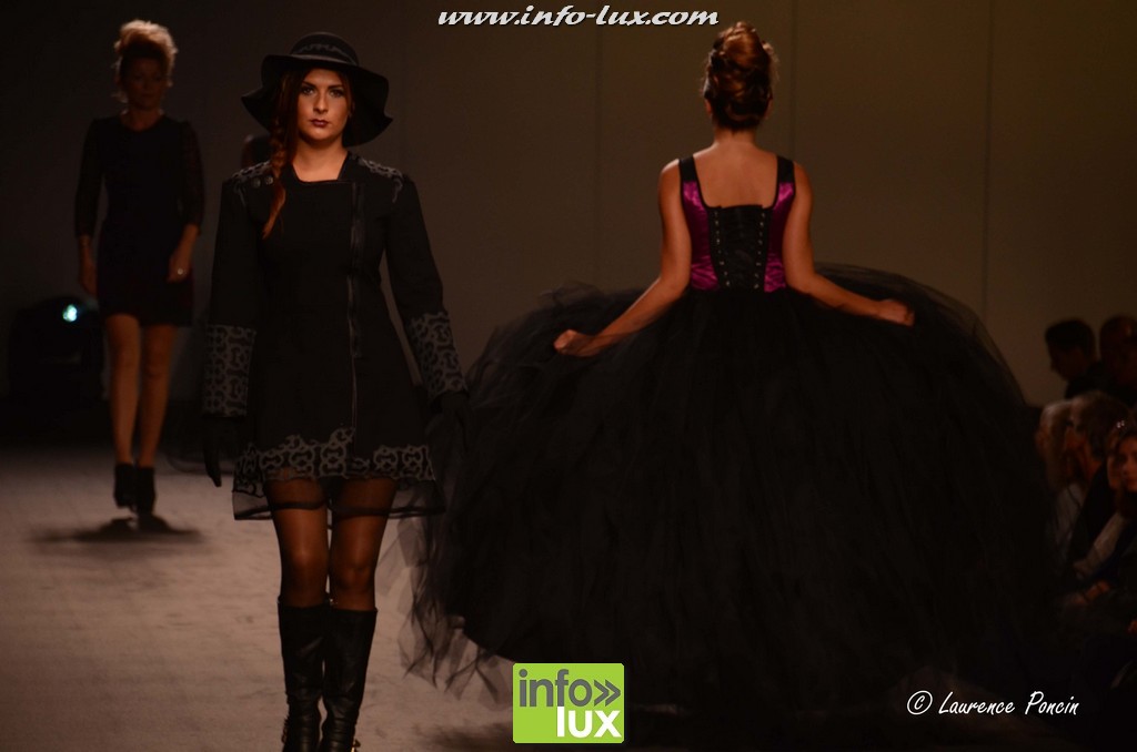 images/stories/PHOTOSREP/2016Octobre/LuxFashion3/Fashion147