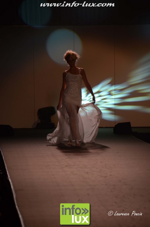 images/stories/PHOTOSREP/2016Octobre/LuxFashion3/Fashion171