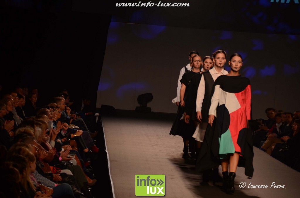 images/stories/PHOTOSREP/2016Octobre/LuxFashion3/Fashion202