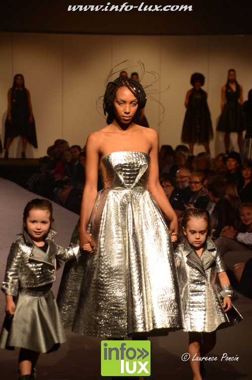 images/stories/PHOTOSREP/2016Octobre/LuxFashion3/Fashion216