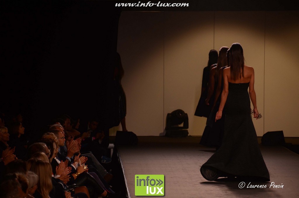 images/stories/PHOTOSREP/2016Octobre/LuxFashion3/Fashion221