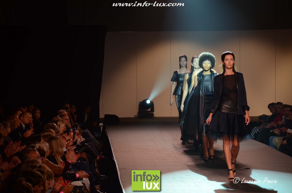 images/stories/PHOTOSREP/2016Octobre/LuxFashion3/Fashion222