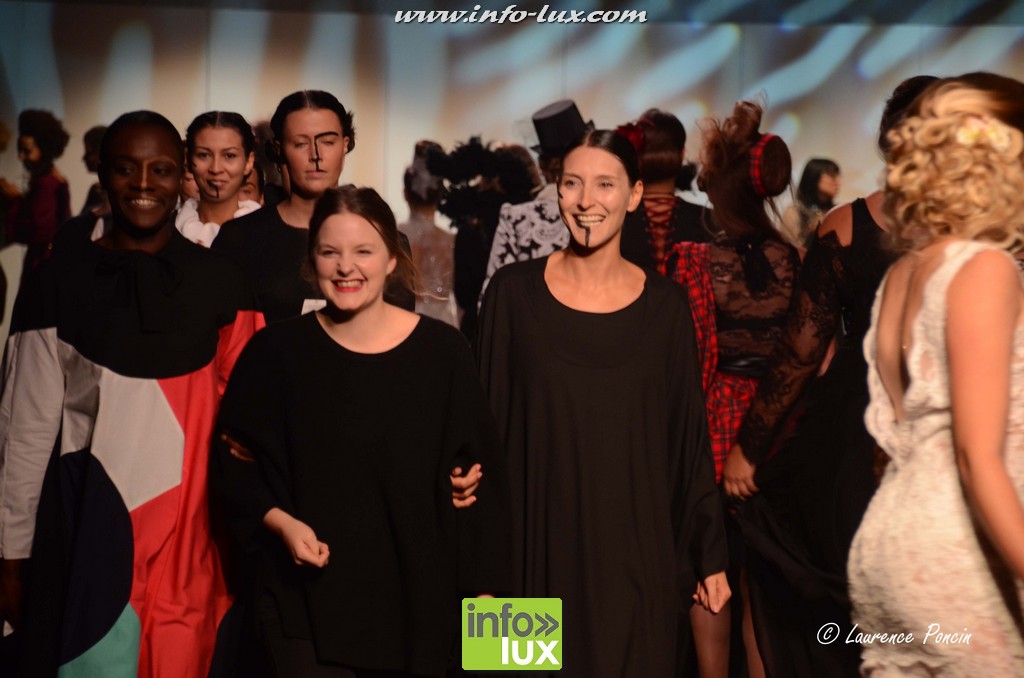 images/stories/PHOTOSREP/2016Octobre/LuxFashion3/Fashion234