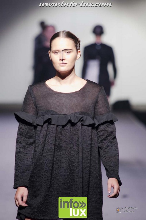 images/stories/PHOTOSREP/2016Octobre/LuxFashion3/Fashion240