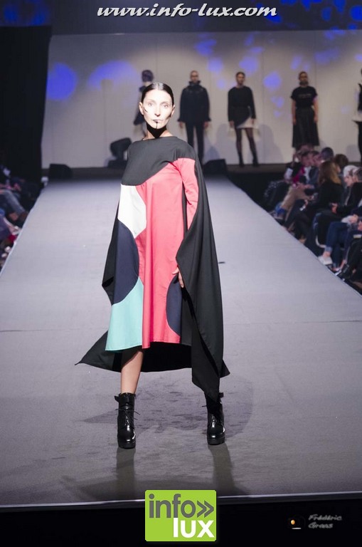 images/stories/PHOTOSREP/2016Octobre/LuxFashion3/Fashion250
