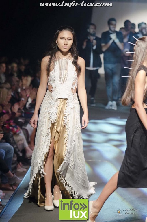 images/stories/PHOTOSREP/2016Octobre/LuxFashion3/Fashion280