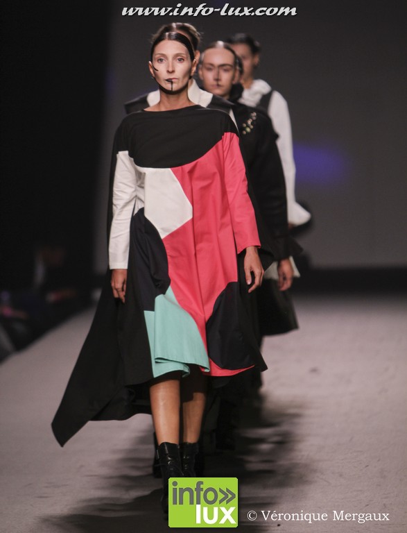 images/stories/PHOTOSREP/2016Octobre/LuxFashion3/Fashion336