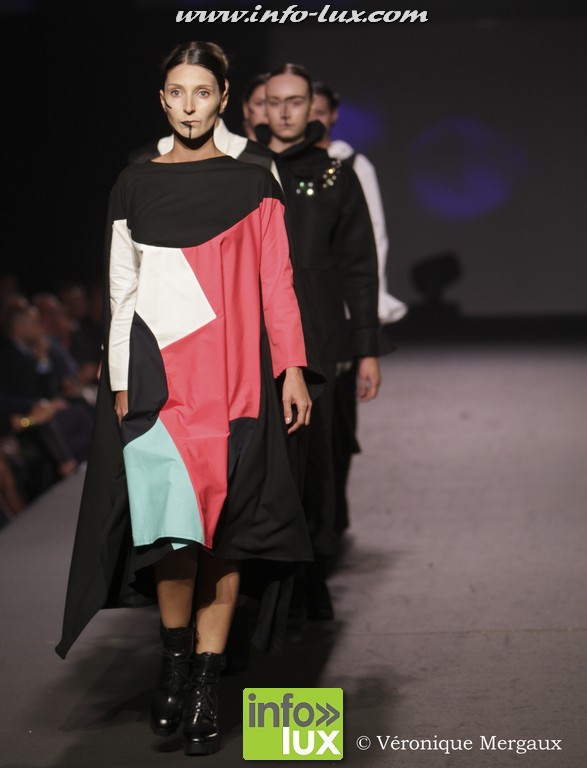 images/stories/PHOTOSREP/2016Octobre/LuxFashion3/Fashion338