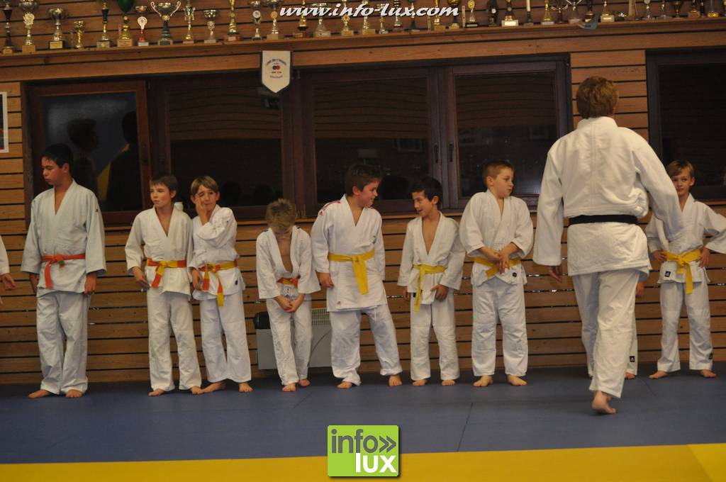 images/stories/PHOTOSREP/2016decembre/nicolasjudo/Judo015