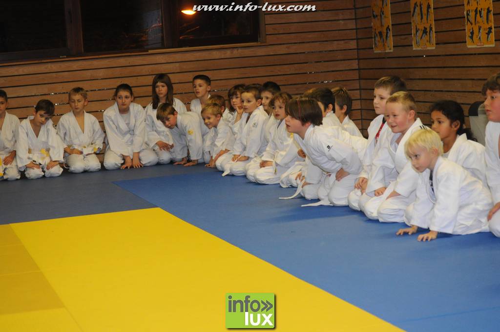 images/stories/PHOTOSREP/2016decembre/nicolasjudo/Judo024