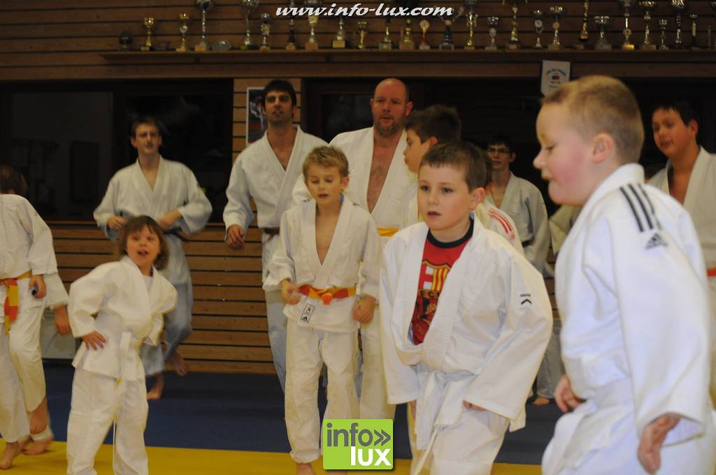 images/stories/PHOTOSREP/2016decembre/nicolasjudo/Judo036