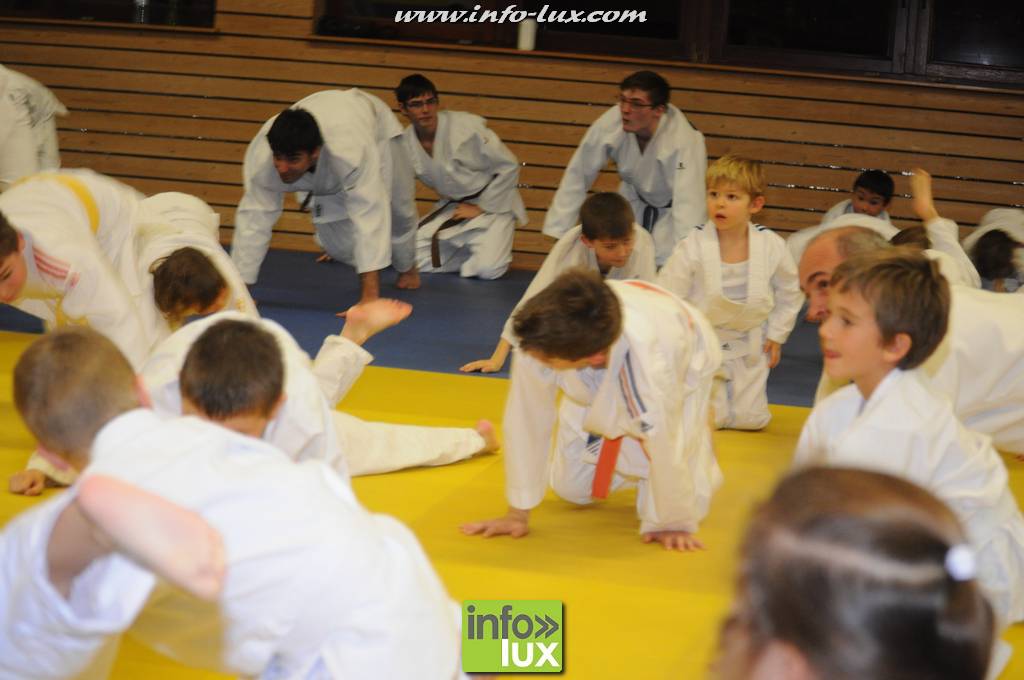 images/stories/PHOTOSREP/2016decembre/nicolasjudo/Judo042