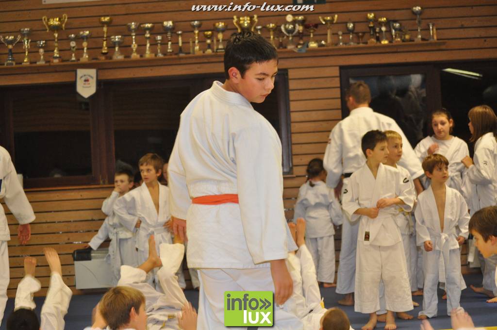 images/stories/PHOTOSREP/2016decembre/nicolasjudo/Judo051