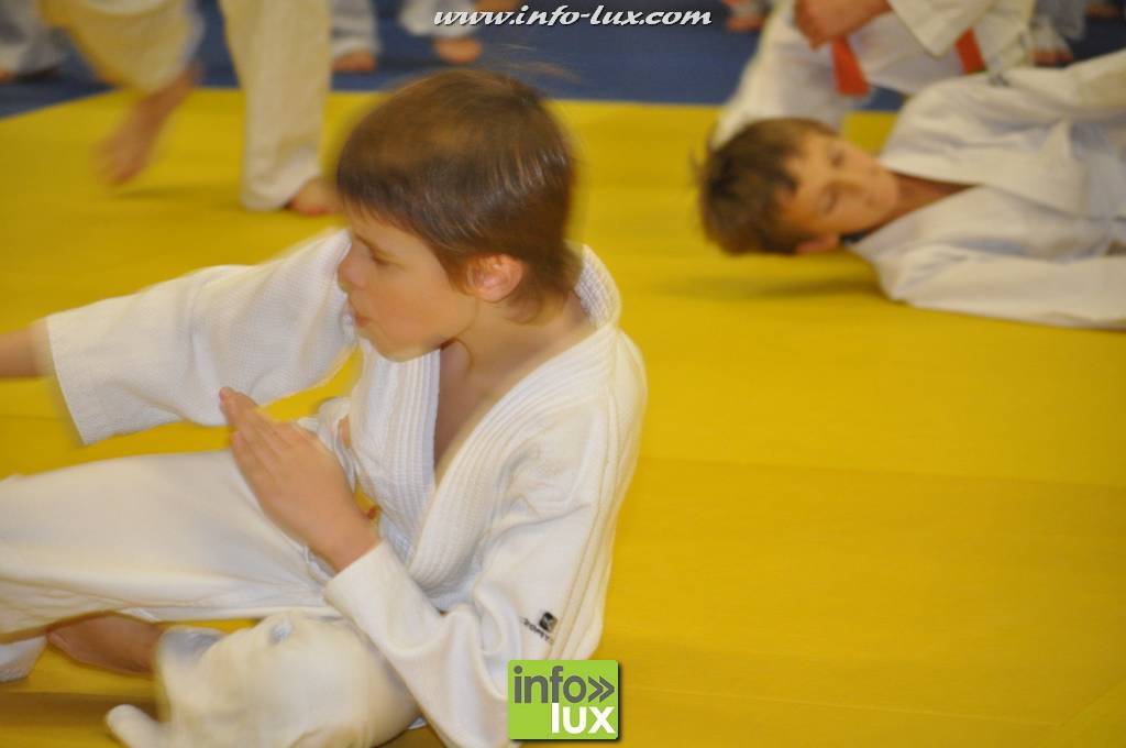 images/stories/PHOTOSREP/2016decembre/nicolasjudo/Judo057