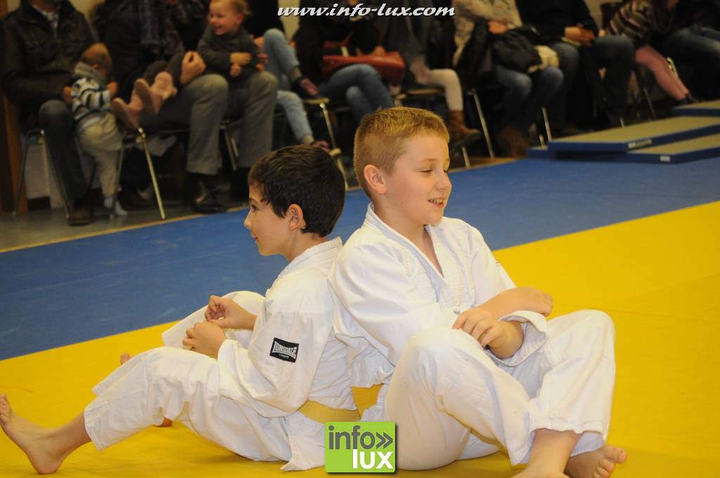 images/stories/PHOTOSREP/2016decembre/nicolasjudo/Judo110
