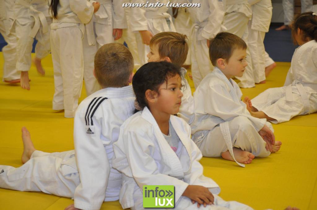 images/stories/PHOTOSREP/2016decembre/nicolasjudo/Judo119