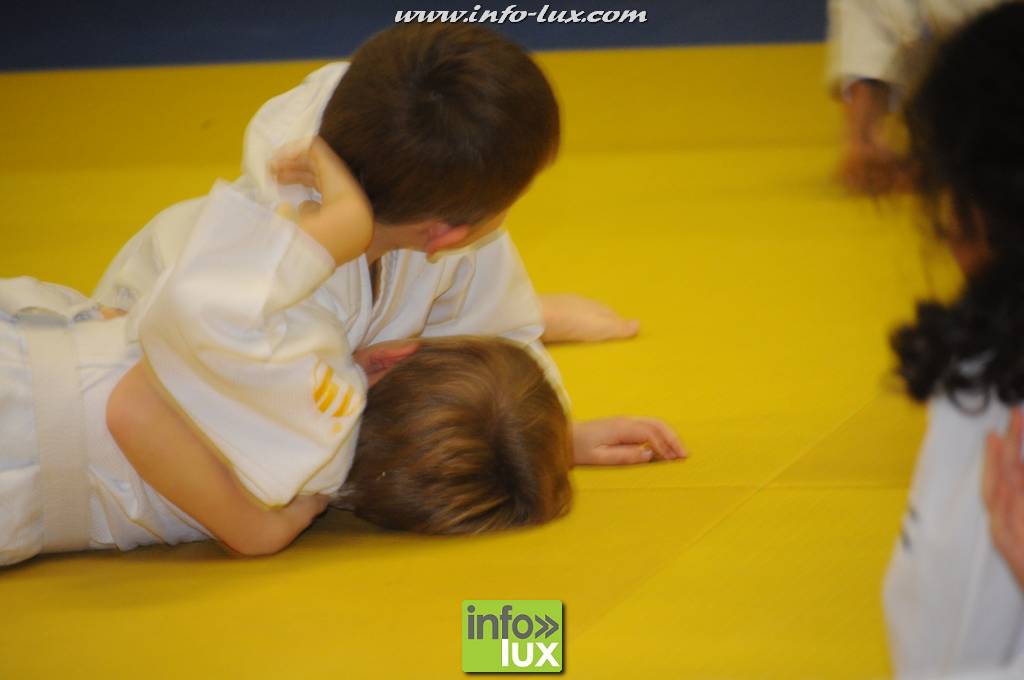 images/stories/PHOTOSREP/2016decembre/nicolasjudo/Judo128