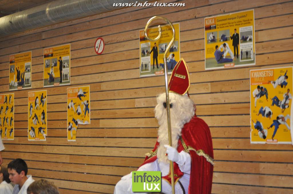 images/stories/PHOTOSREP/2016decembre/nicolasjudo/Judo129
