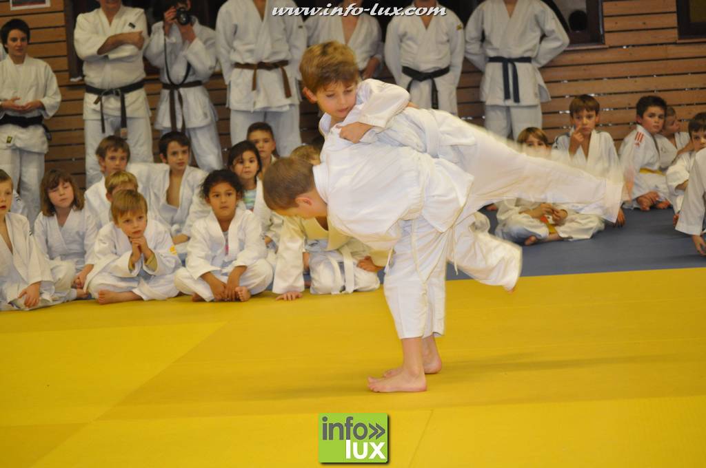 images/stories/PHOTOSREP/2016decembre/nicolasjudo/Judo133