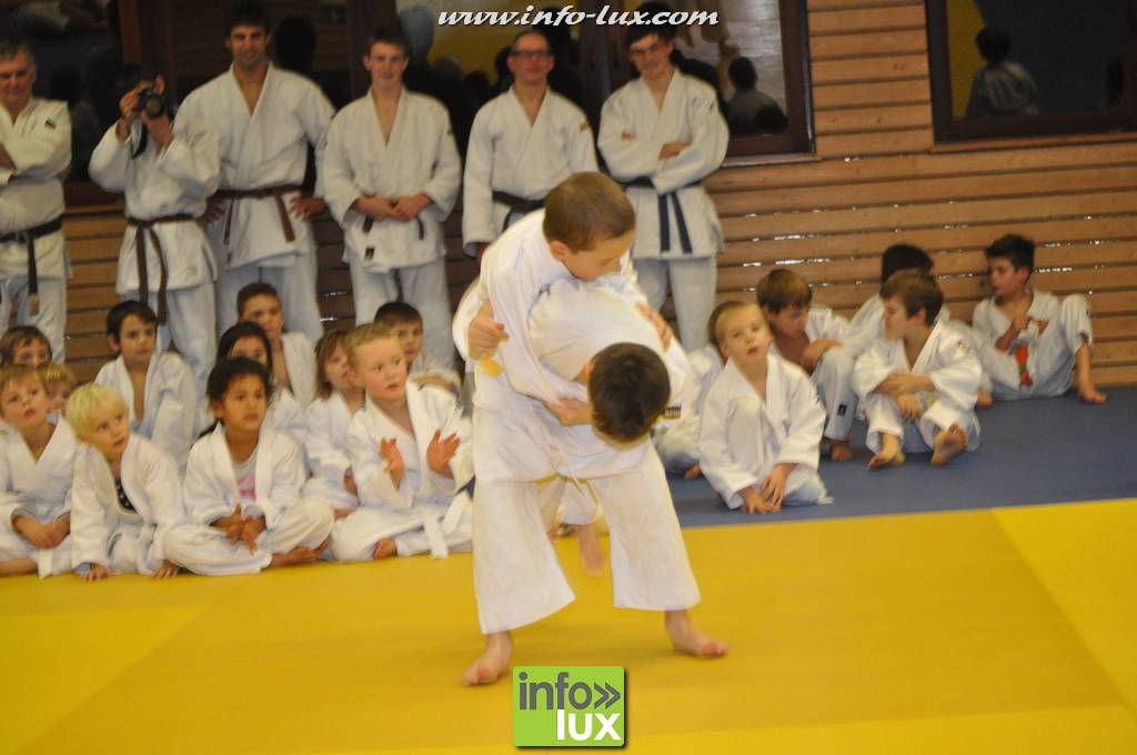 images/stories/PHOTOSREP/2016decembre/nicolasjudo/Judo137
