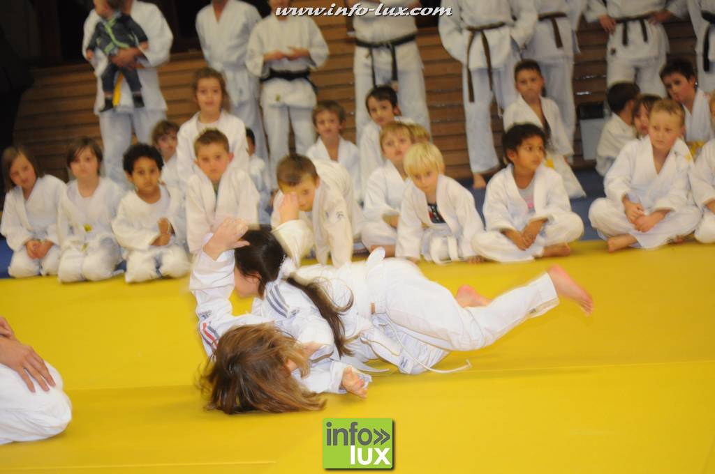 images/stories/PHOTOSREP/2016decembre/nicolasjudo/Judo146