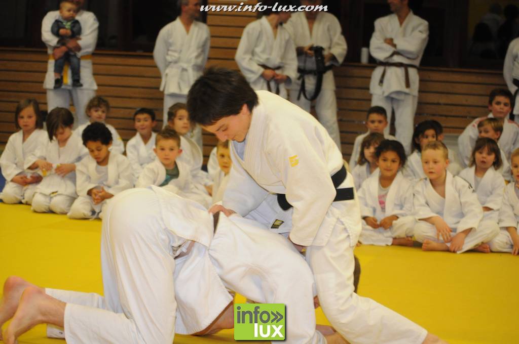 images/stories/PHOTOSREP/2016decembre/nicolasjudo/Judo152