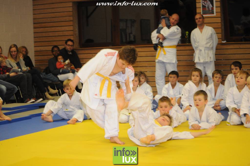 images/stories/PHOTOSREP/2016decembre/nicolasjudo/Judo154