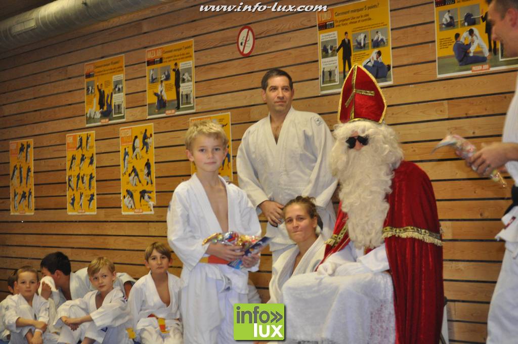 images/stories/PHOTOSREP/2016decembre/nicolasjudo/Judo165